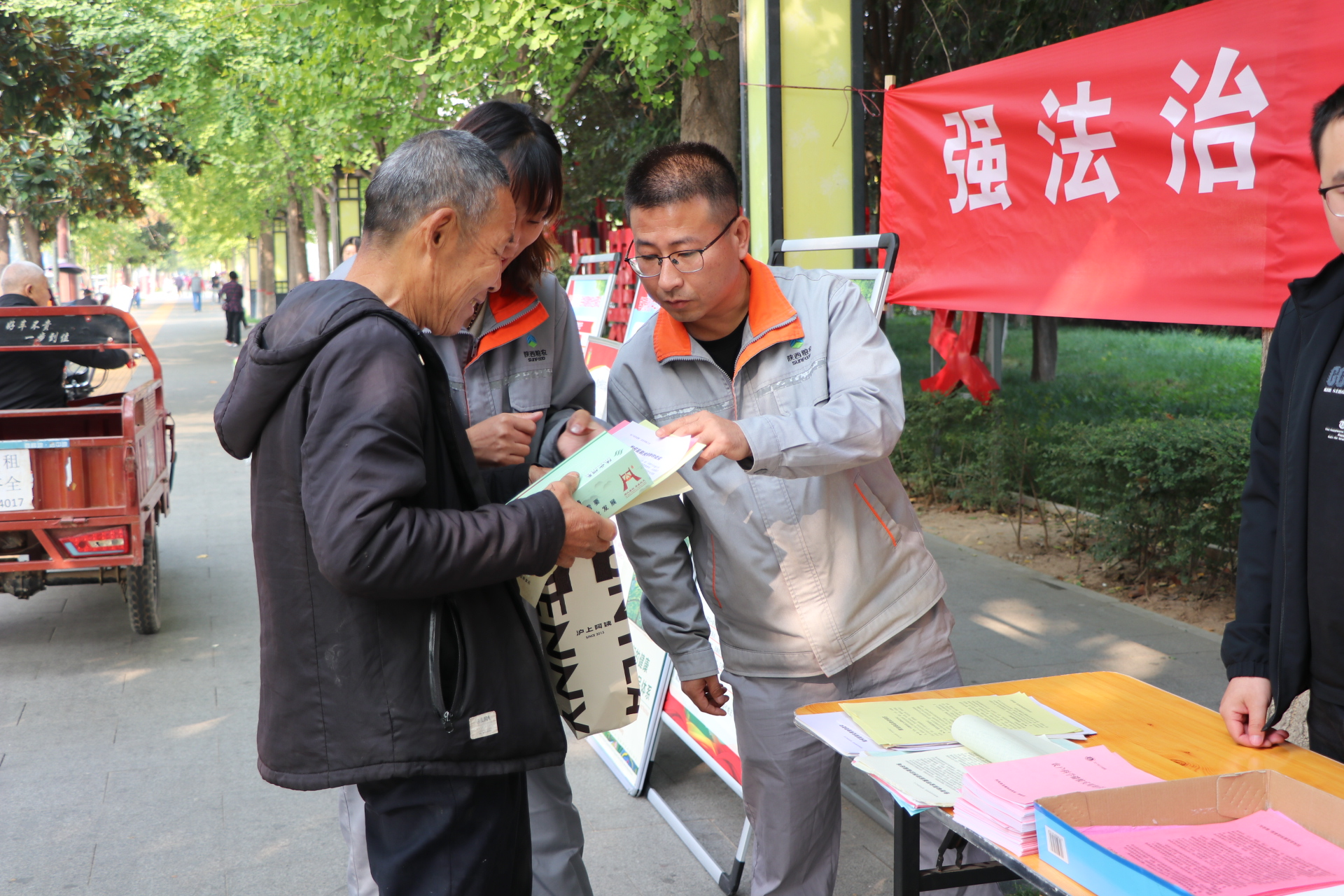 陜儲糧集團(tuán)：系統(tǒng)掀起全國糧食安全宣傳周活動熱潮